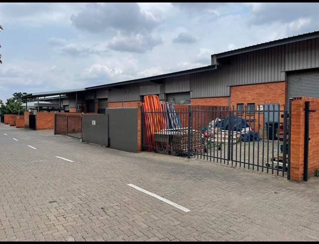 INDUSTRIAL PROPERTY TO RENT IN HENNOPSPARK